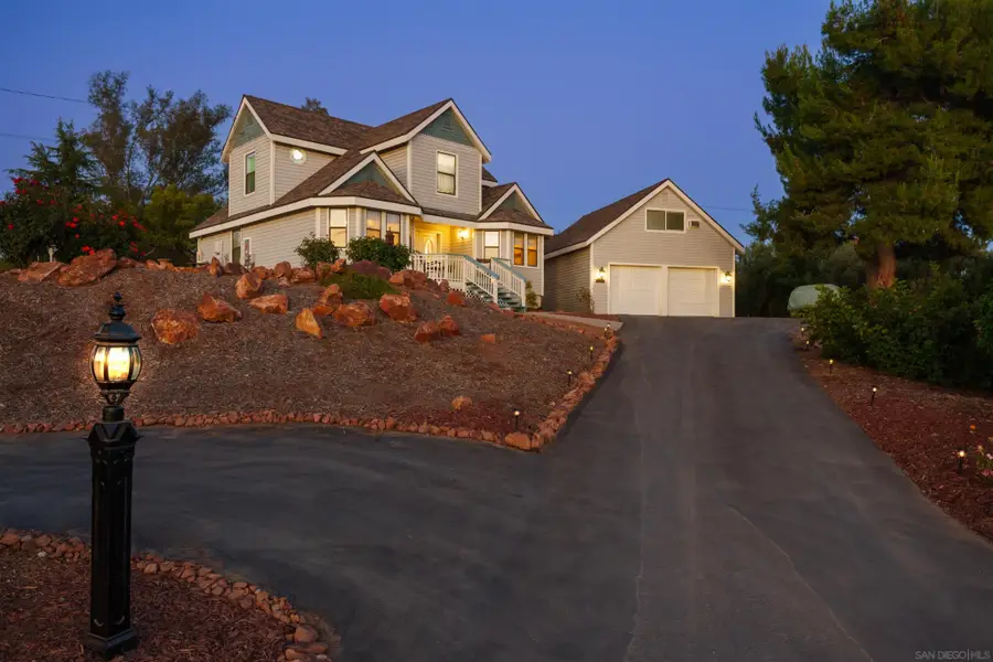 1214 Cook St., Ramona, CA 92065 - #2