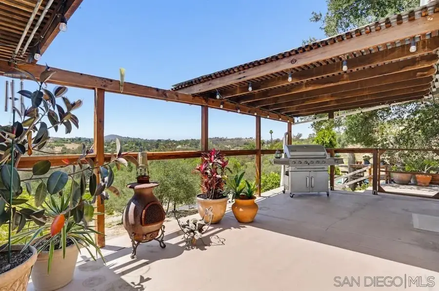 28185 Valley Center, Valley Center, CA 92082 - #2