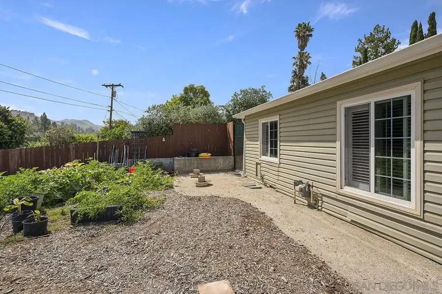 1157 Via Loma Vista, El Cajon, CA 92019 - #3
