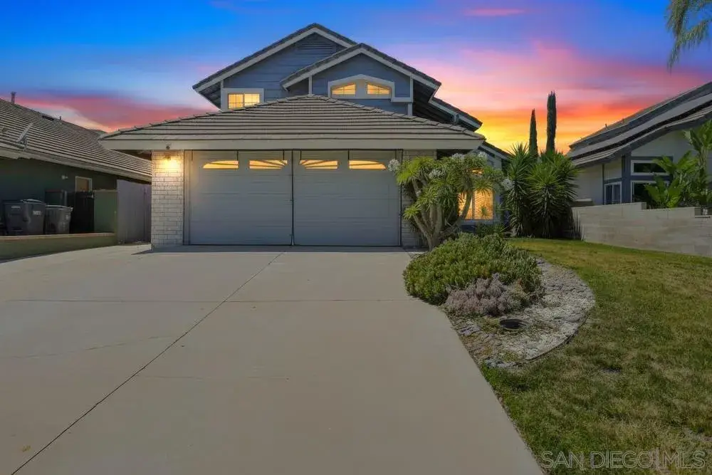 39991 Falcon Way, Murrieta, CA 92562 - #1