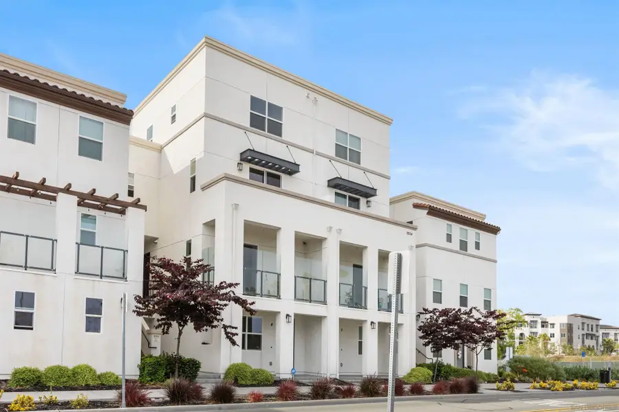2054 Luzon #4, Chula Vista, CA 91915 - #2