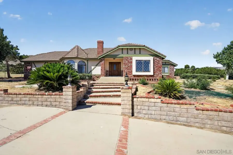410 Hacienda, Palmdale, CA 93551 - #2