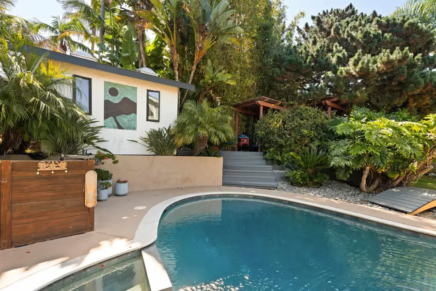 2579 Grandview Street, San Diego, CA 92110 - #2