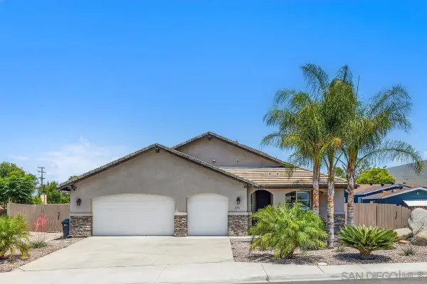 8531 Even Seth Circle, Santee, CA 92071