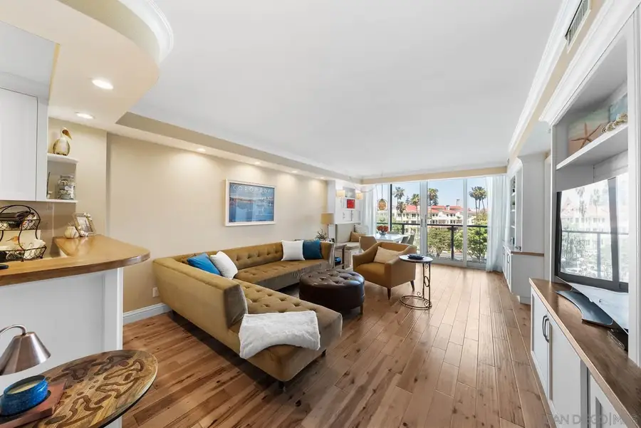 1720 Avenida Del Mundo #209, Coronado, CA 92118 - #3
