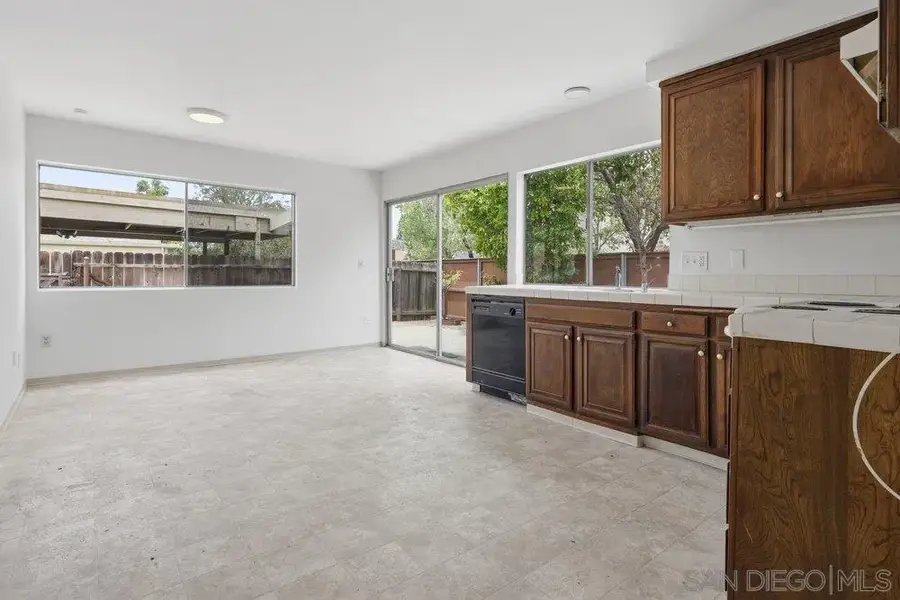 10769 Esmeraldas, San Diego, CA 92124 - #3