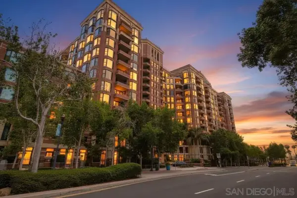 500 W Harbor #905, San Diego, CA 92101