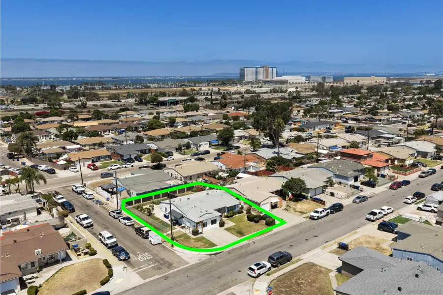 742 Jefferson Avenue, Chula Vista, CA 91910 - #2