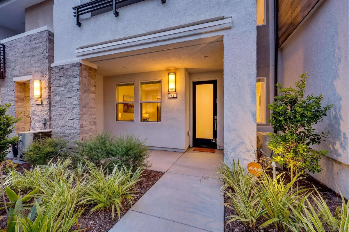 2641 Everly Dr Civita, San Diego, CA 92108 - #1