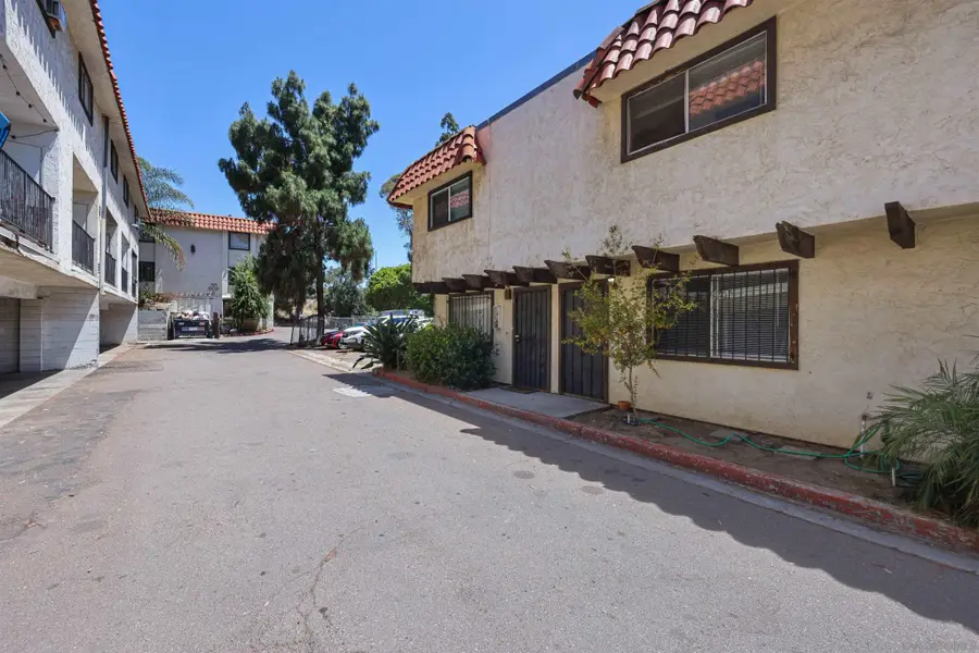 4416 Delta #2, San Diego, CA 92113 - #2