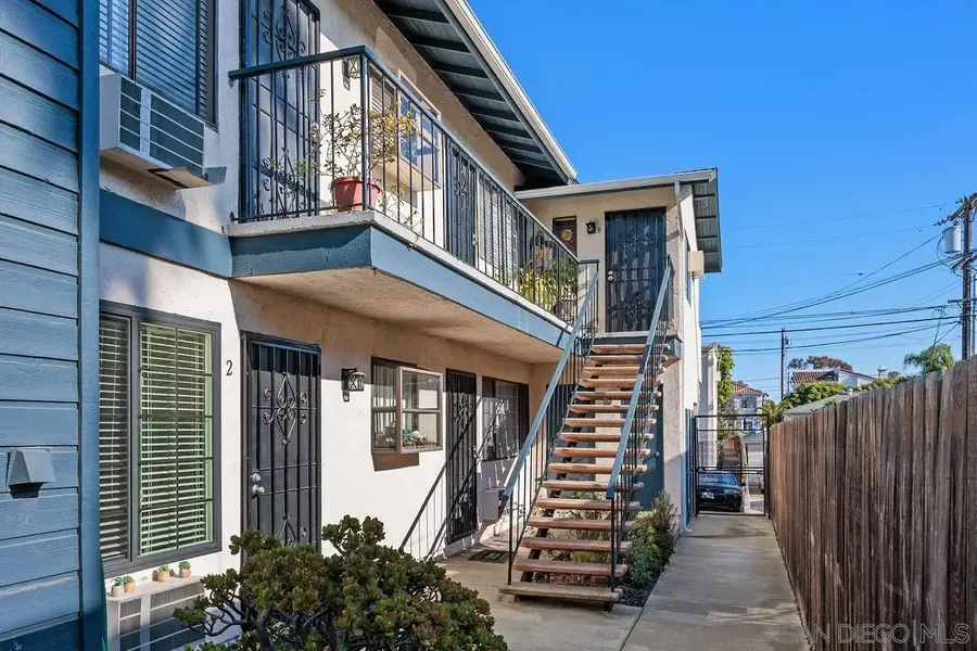 1435 Essex #7, San Diego, CA 92103 - #3