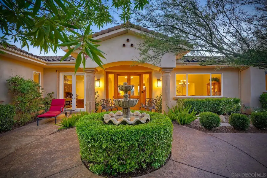 30388 Castlecrest, Valley Center, CA 92082 - #2