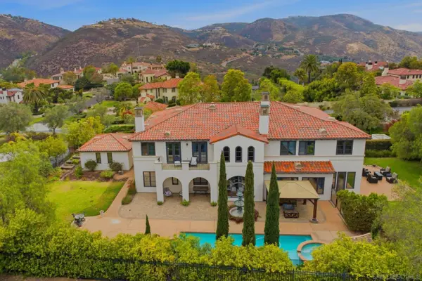 17854 Camino De La Mitra, Rancho Santa Fe, CA 92067