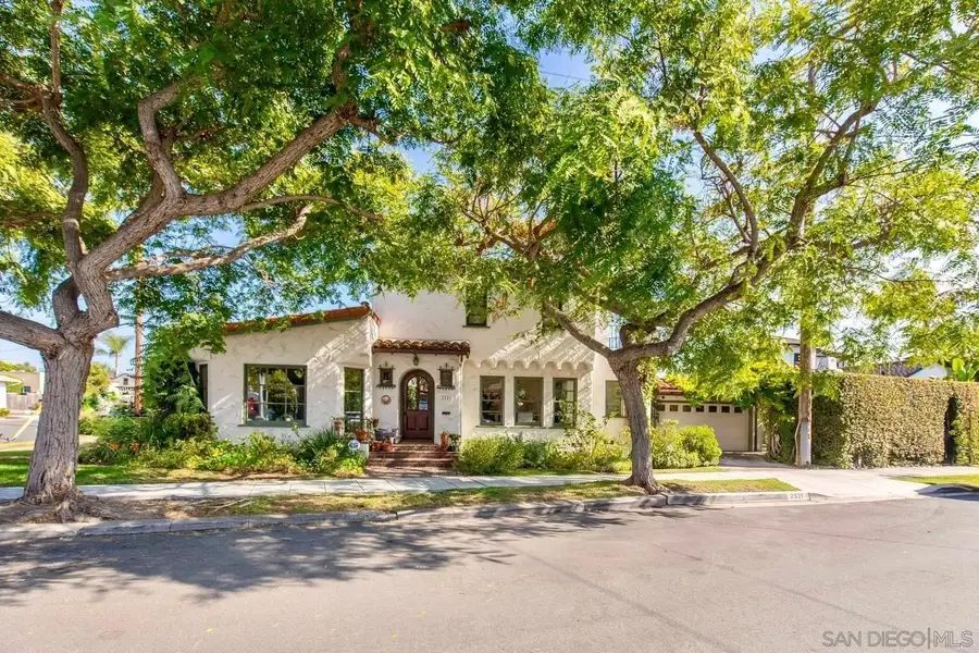 2521 Collier Ave, San Diego, CA 92116 - #2