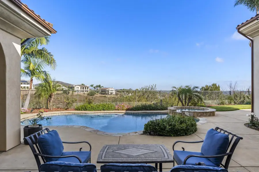 7020 El Fuerte St, Carlsbad, CA 92009 - #2