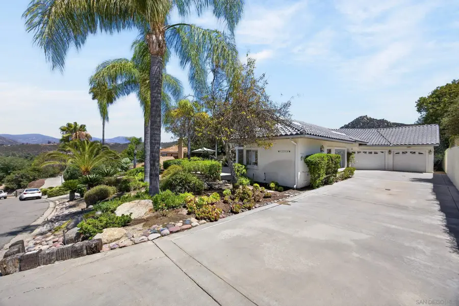 15546 Calistoga Dr., Ramona, CA 92065 - #2
