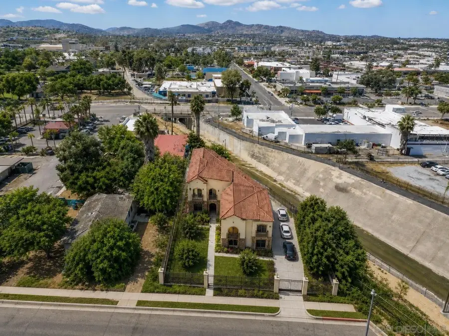 411 Waverly, Escondido, CA 92025 - #2