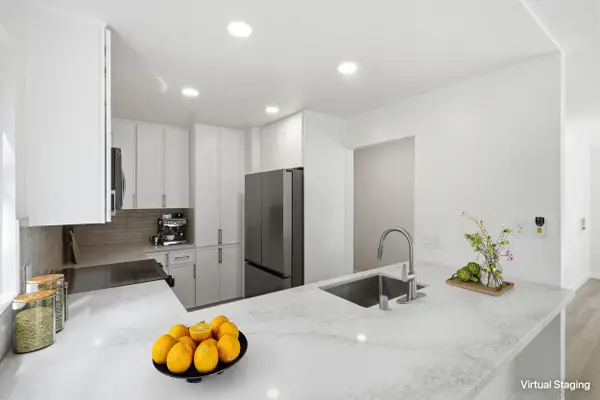 930 Via Mil Cumbres #151, Solana Beach, CA 92075