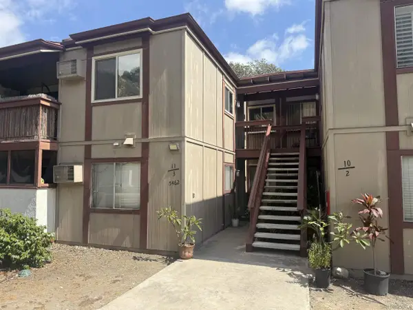 5462 Adobe Falls Rd #11, San Diego, CA 92120