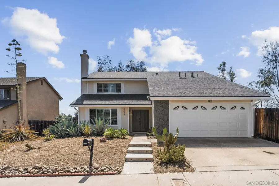 4614 La Cuenta Dr., San Diego, CA 92124 - #2
