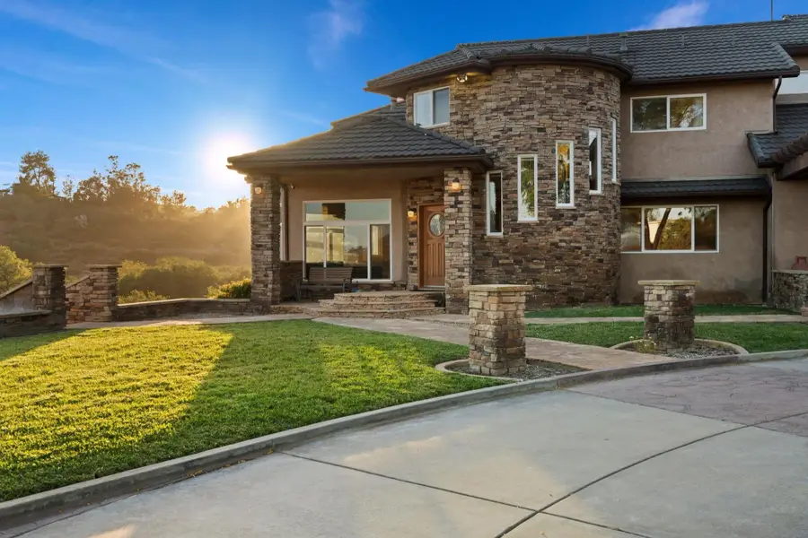 16997 Sky Valley Dr, Ramona, CA 92065 - #2