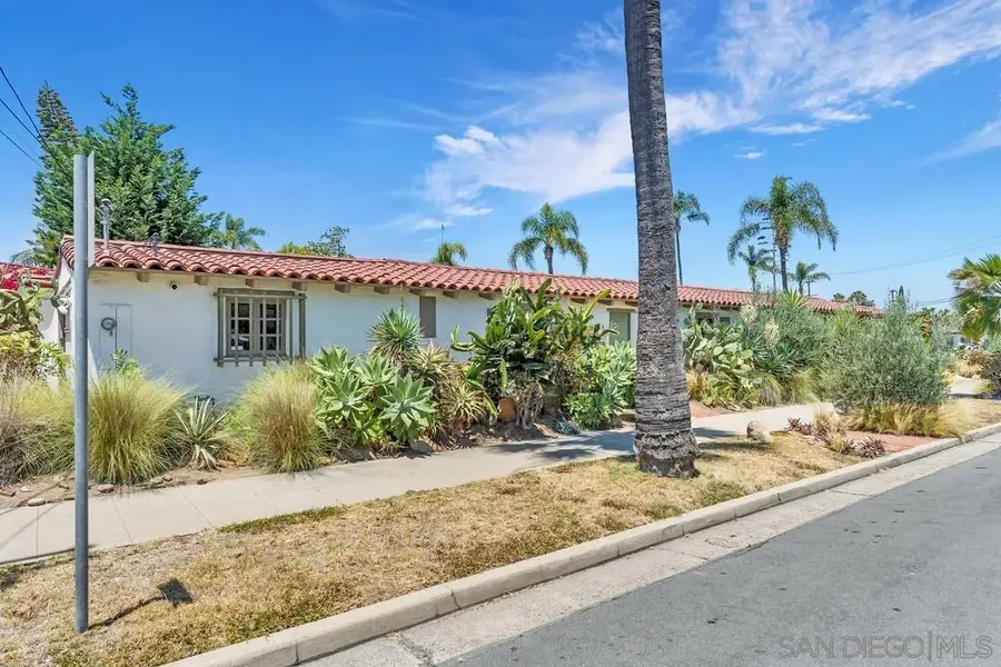 200 Palm Avenue, Coronado, CA 92118 - #2
