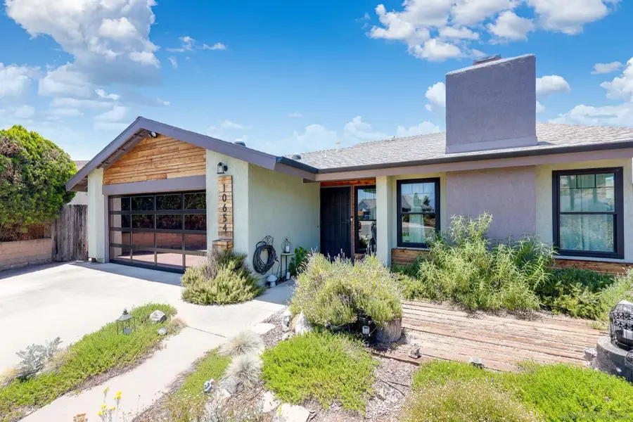 10654 Holborn Ct, Santee, CA 92071 - #2