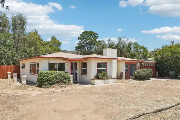 11852 Lakeside Ave, Lakeside, CA 92040