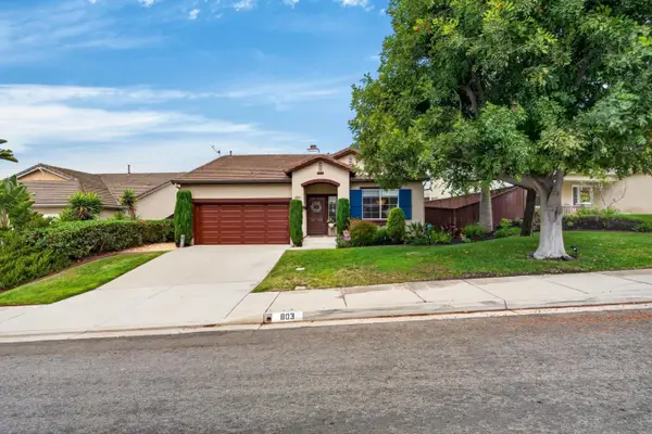 803 El Caballo, Oceanside, CA 92057