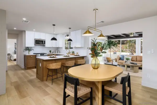 6946 Everglades Ave, San Diego, CA 92119