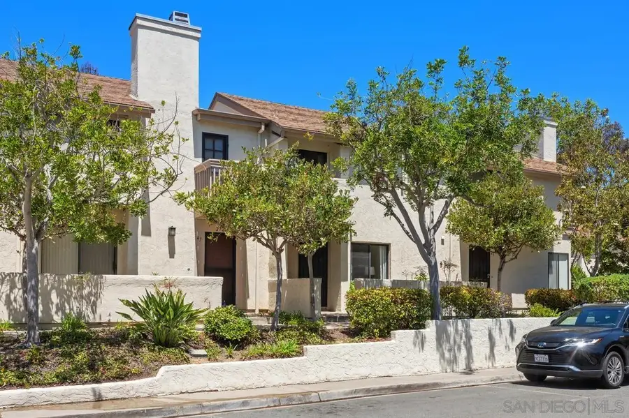 2726 Ariane Dr #46, San Diego, CA 92117 - #2