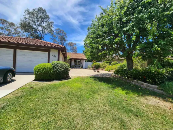 723 Santa Camelia, Solana Beach, CA 92075
