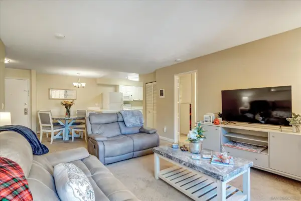 6955 Alvarado #61, San Diego, CA 92120
