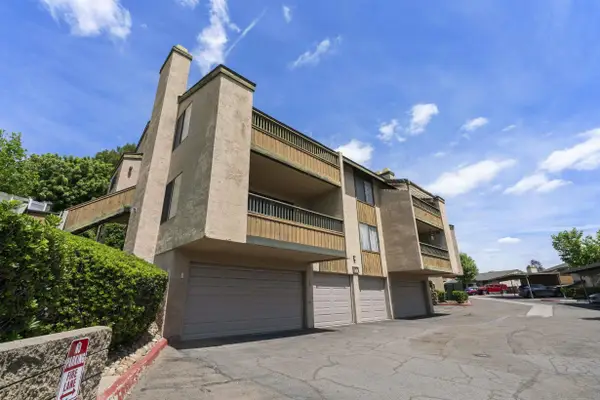 7780 Parkway Dr #1101, La Mesa, CA 91942