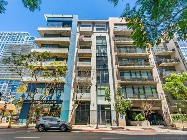 527 10th Ave. #402, San Diego, CA 92101