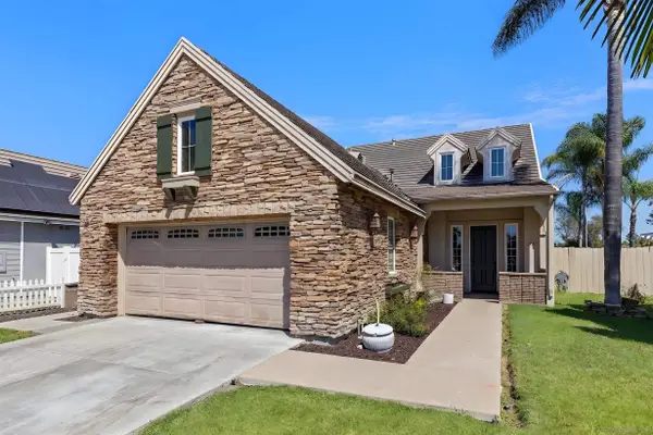 1887 Eagle Rock Drive, San Marcos, CA 92069