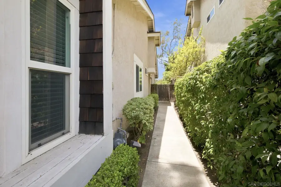 1612 Bridgeview Dr, San Diego, CA 92105 - #3