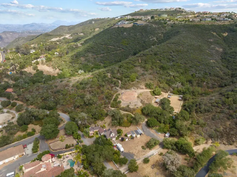 8952 Detwiler Rd, Escondido, CA 92029 - #2