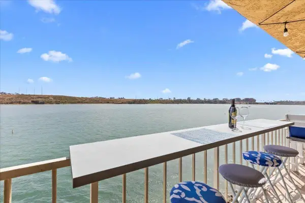 4747 Marina #16, Carlsbad, CA 92008