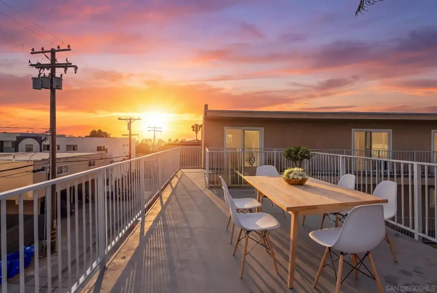4477 Mentone St #211, San Diego, CA 92107 - #2