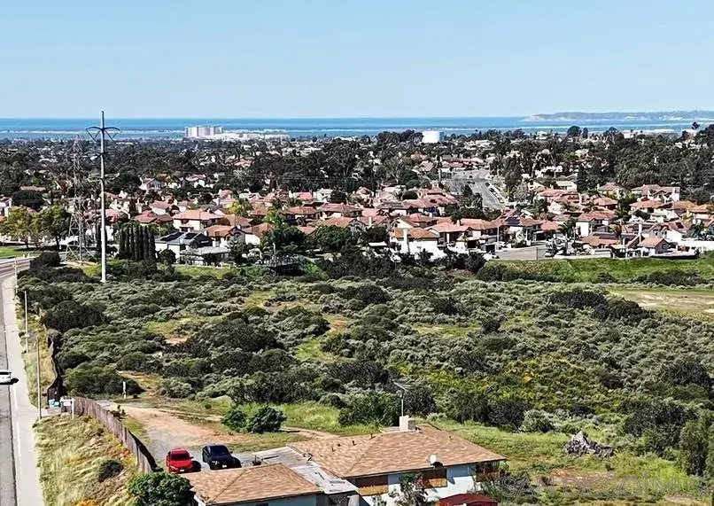 945 E J St., Chula Vista, CA 91910 - #1