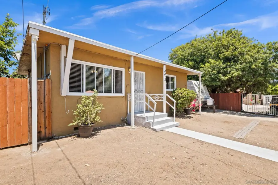 4418 Tremont St, San Diego, CA 92102 - #2