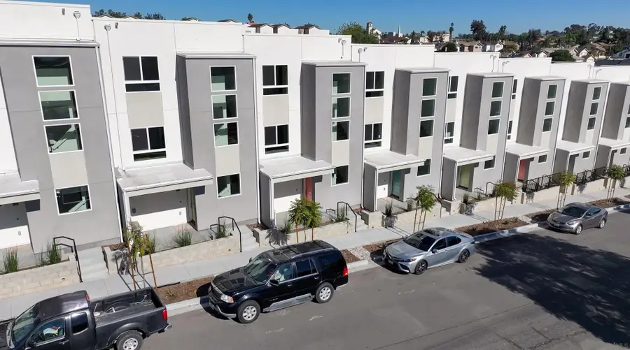 4956 Ocean View Blvd, San Diego, CA 92113 - #2