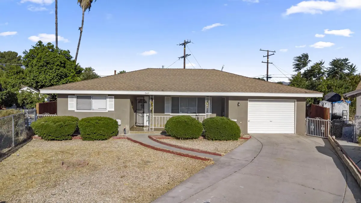 560 Hart Street, Hemet, CA 92543 - #1