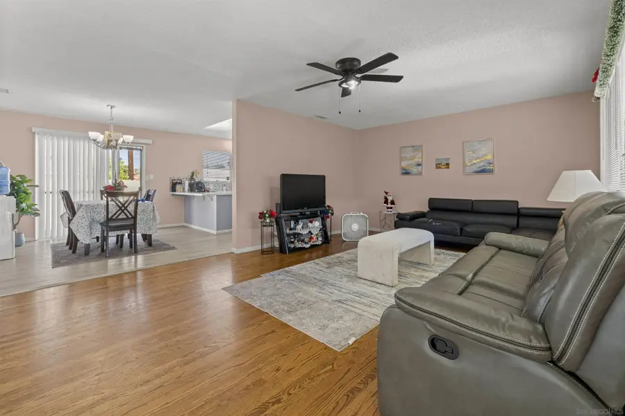 560 Hart Street, Hemet, CA 92543 - #3