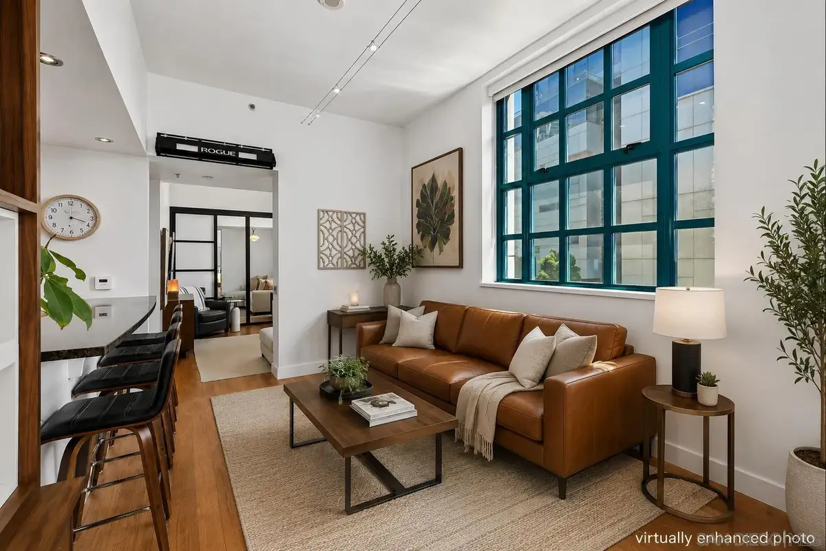 700 W E St #403, San Diego, CA 92101 - #1