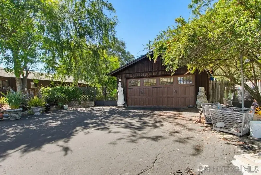 28605 Rolling Rock Rd., Escondido, CA 92026 - #3