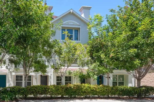 750 Harbor Cliff Way #105, Oceanside, CA 92054