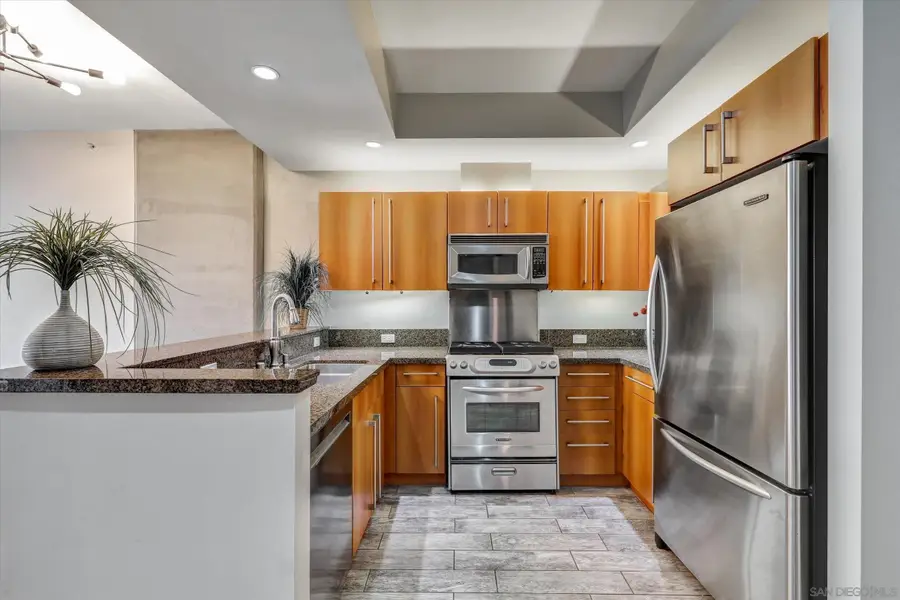 350 11th Ave #323, San Diego, CA 92101 - #3