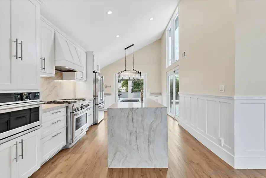 1987 Chalcedony St., San Diego, CA 92109 - #3